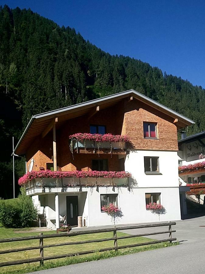 Ferienwohnung Bergblick Schruns Exterior photo